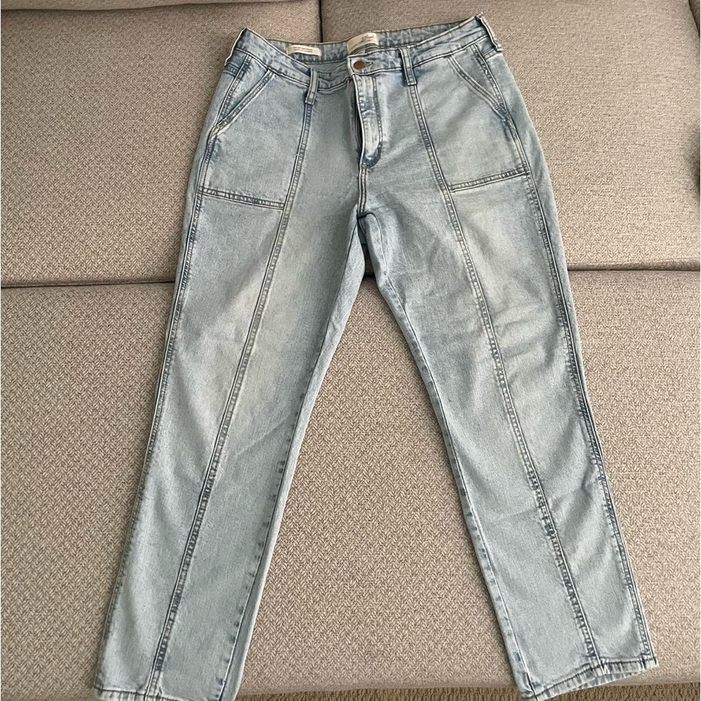 Universal Thread Women's Blue Jeans